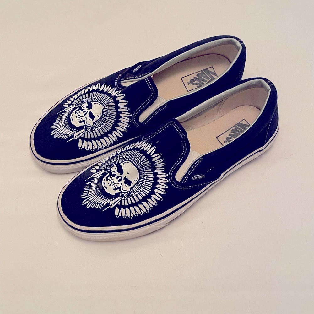 RARE Vans Slip-On Chief Skull Men’s Sz 9